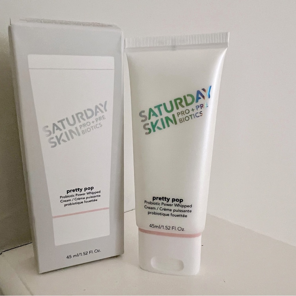 SATURDAY SKIN pretty pop
PROBIOTIC POWER WHIPPED CREAM